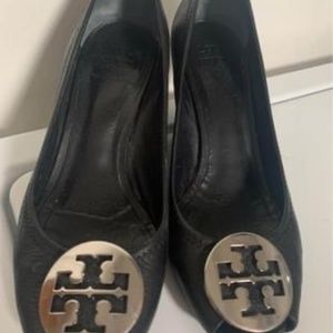 Tory Burch black wedge shoes 7.5